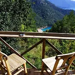 Shiva Camp אתר קמפינג 3*