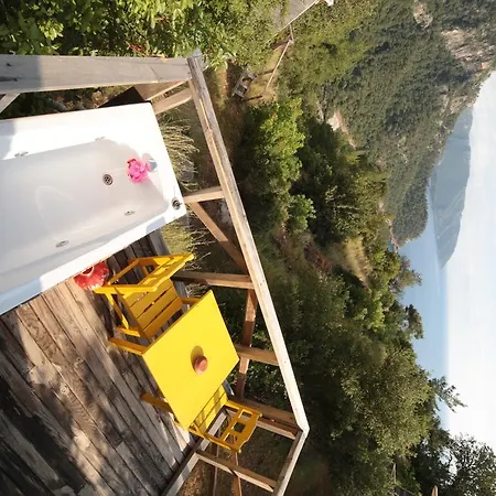 Shiva Camp אתר קמפינג 3*