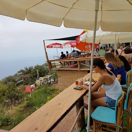אתר קמפינג Shiva Camp 3*