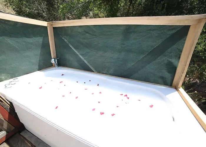 Shiva Camp Parque de Campismo Faralya